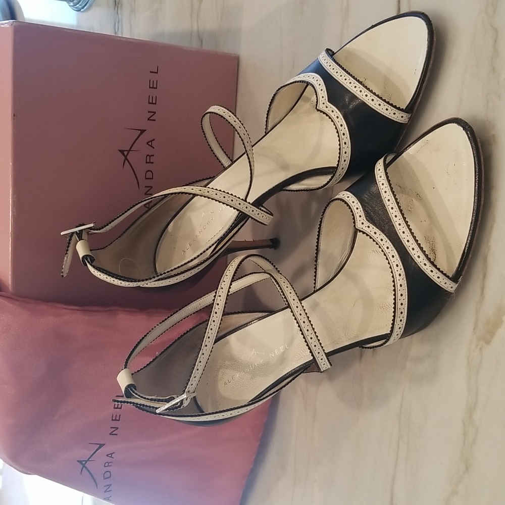 Akexandra Neel women's shoes 9B